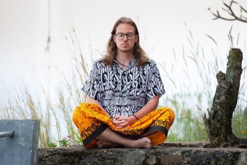 【無理ゲー】死んだ後にまた人間に生まれ変わるための条件が厳し過ぎる件